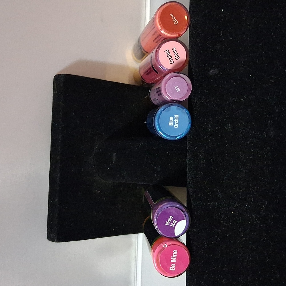 LipSense bundle - Picture 3 of 4